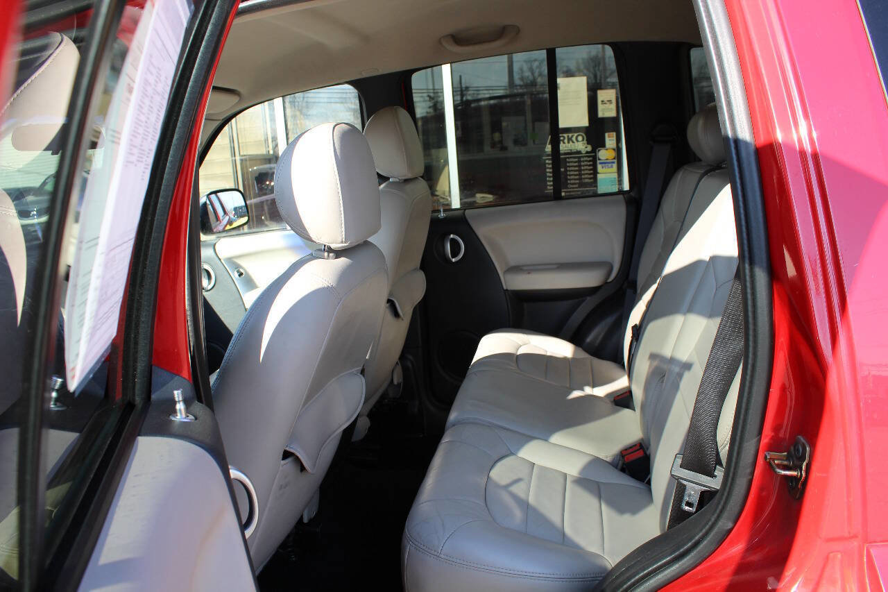Used 2002 Jeep Liberty Limited image 11