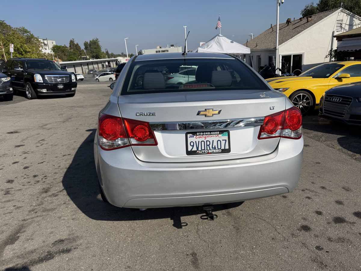 Used 2014 Chevrolet Cruze LT FWD image 5