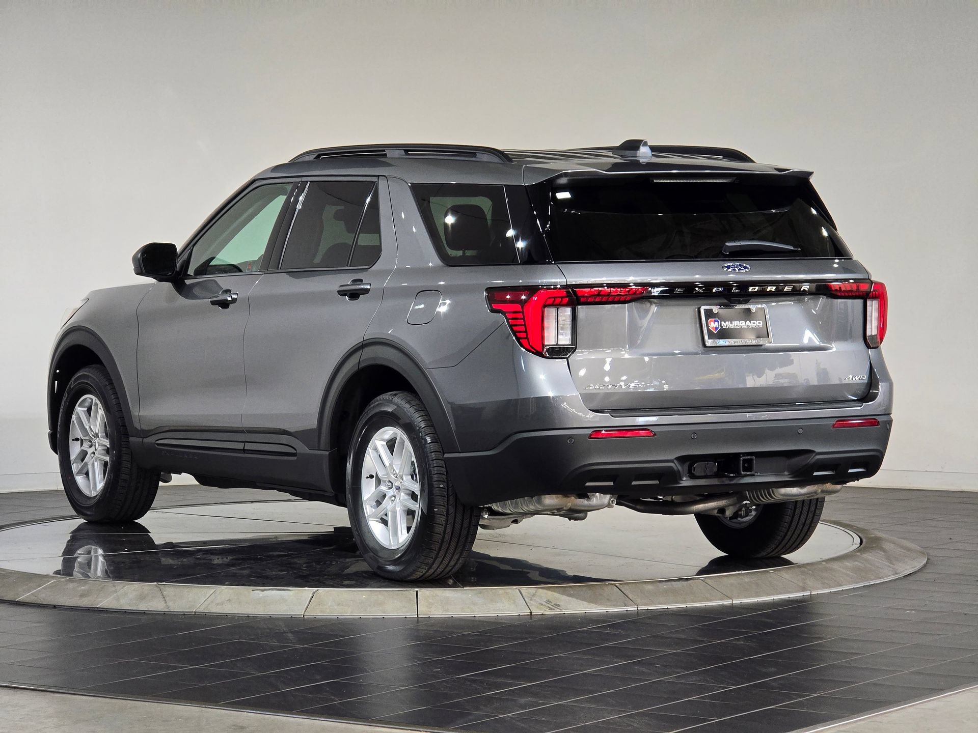 New 2026 Ford Explorer Active AWD/4WD image 8