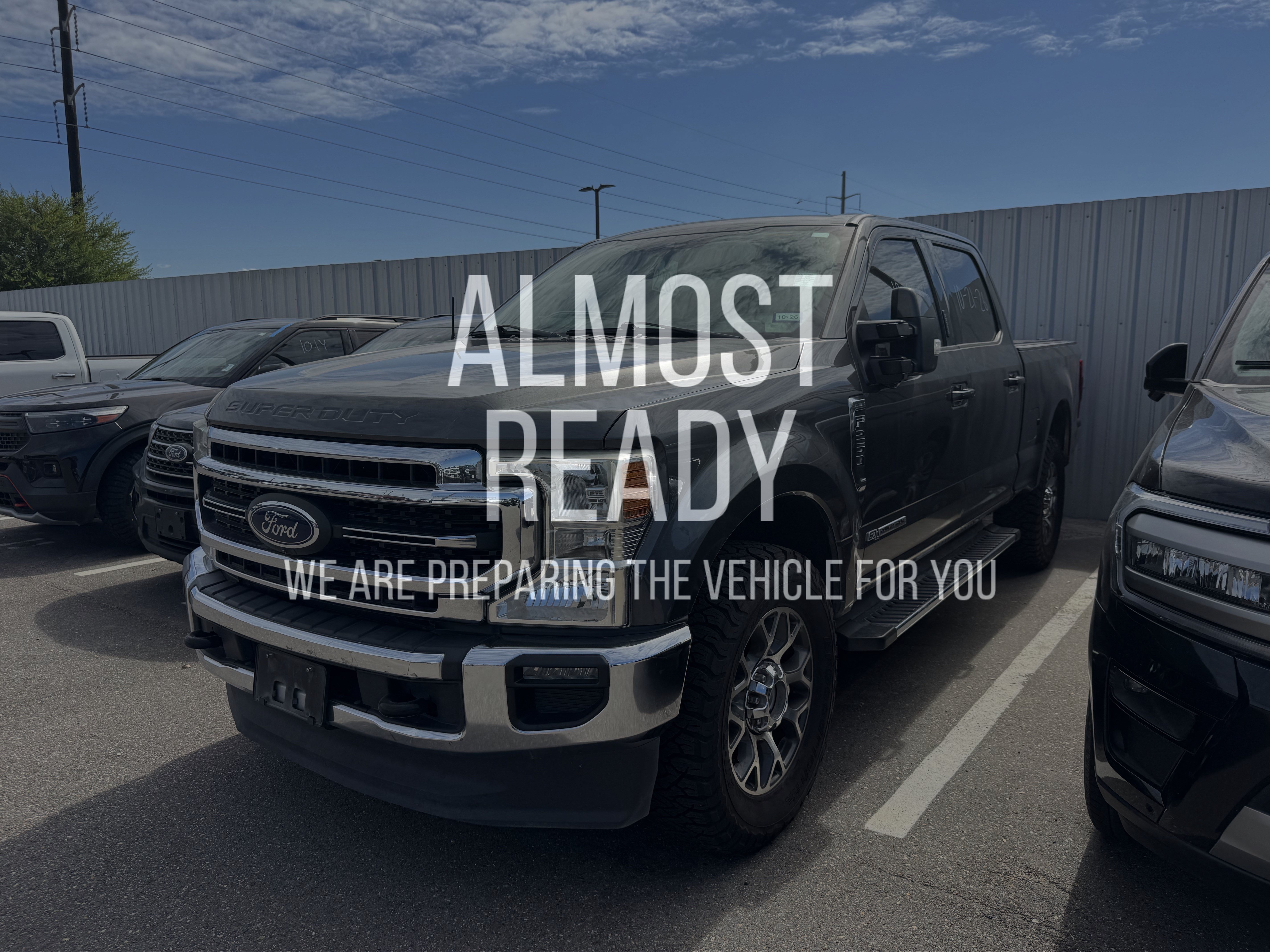 Used 2020 Ford F250 Lariat w/ Lariat Ultimate Package AWD/4WD image 3