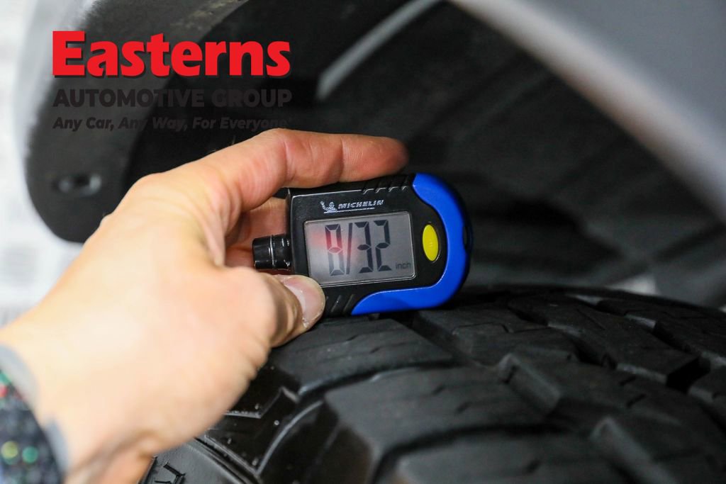 Used 2024 Nissan Armada SV image 28