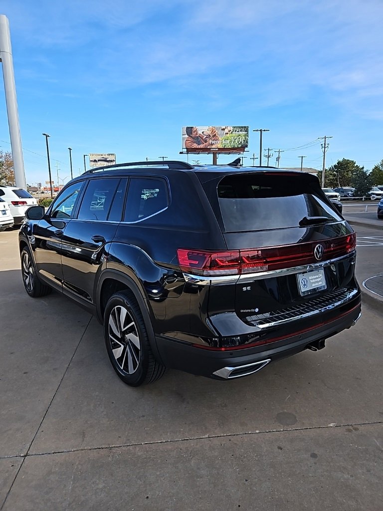 New 2026 Volkswagen Atlas SE image 7