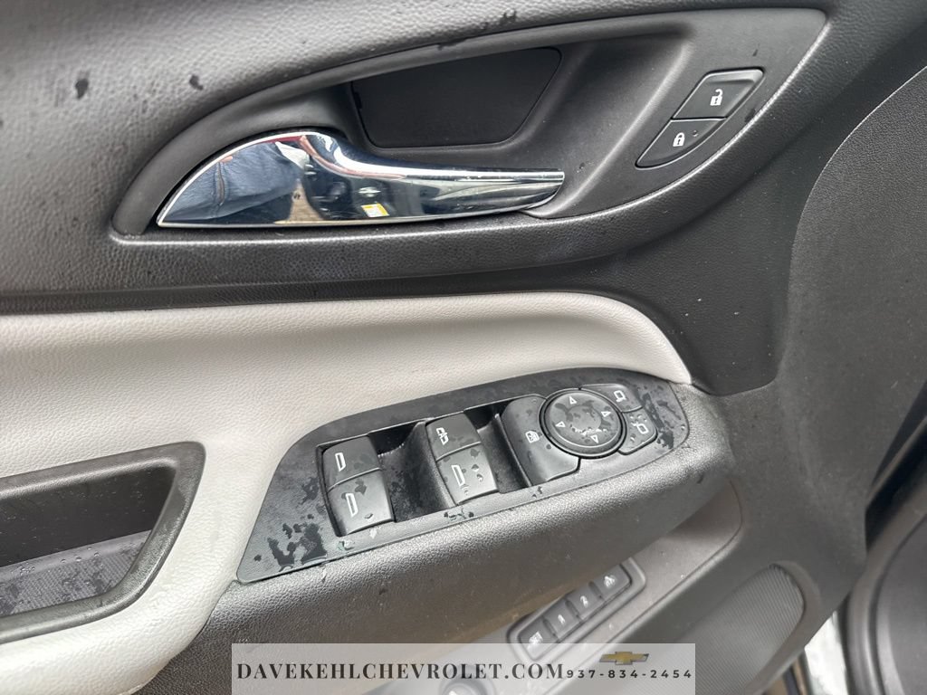Certified 2018 Chevrolet Equinox Premier FWD image 9