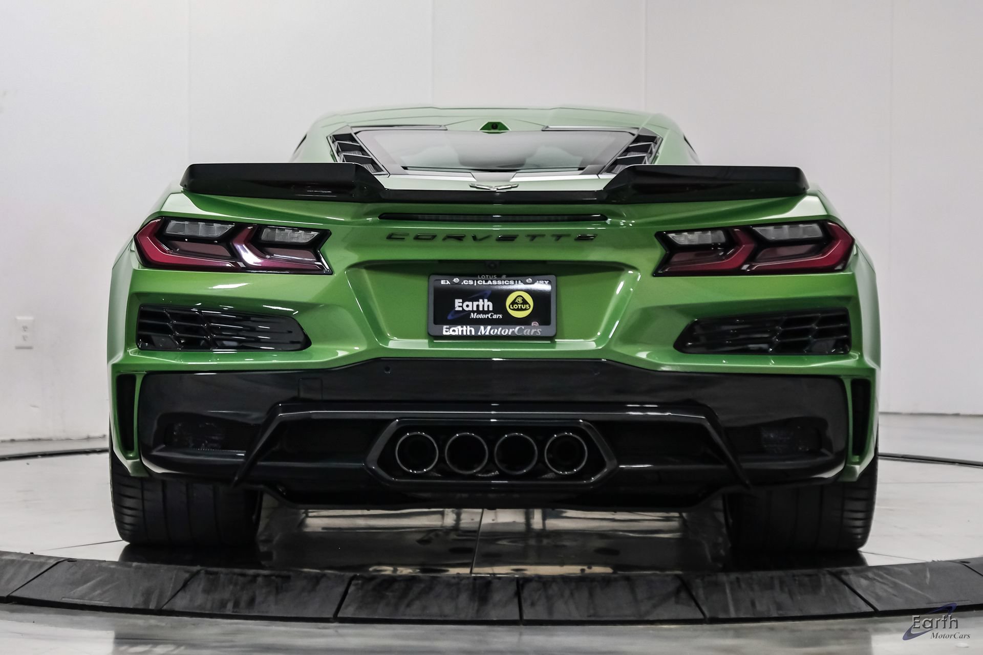 Used 2026 Chevrolet Corvette Z06 RWD image 16