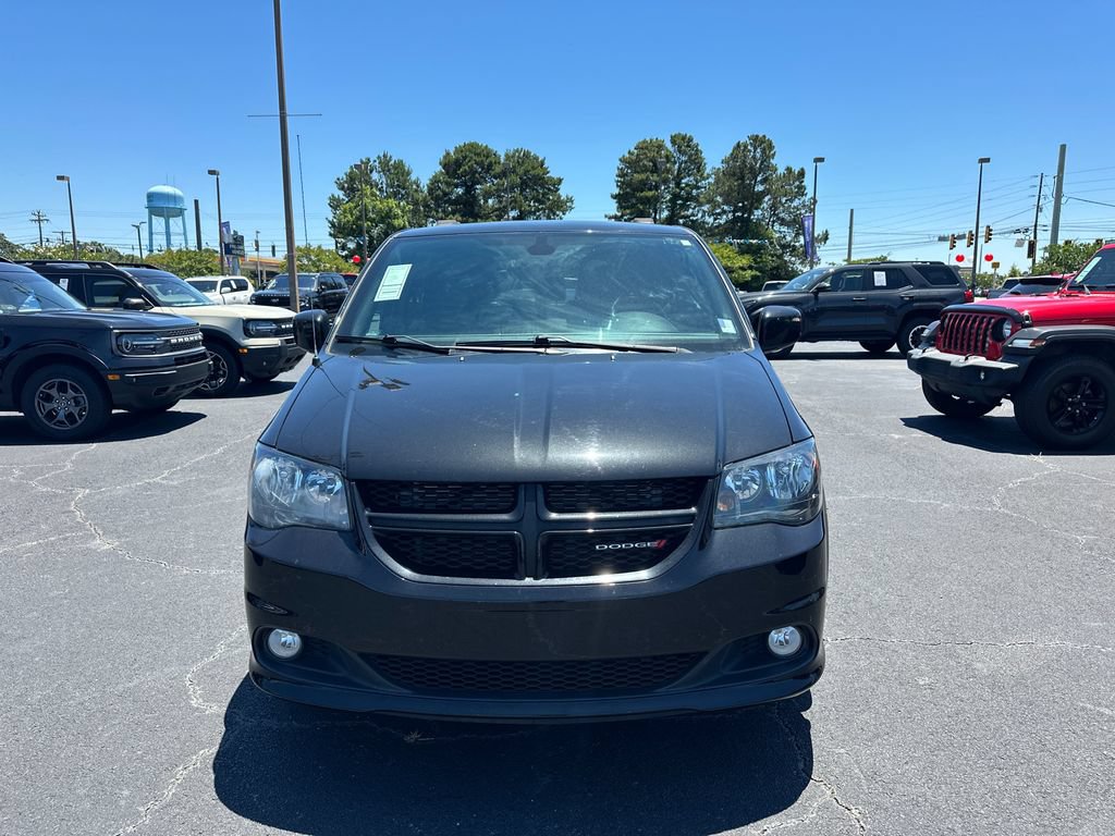 Used 2020 Dodge Grand Caravan SE FWD video 2