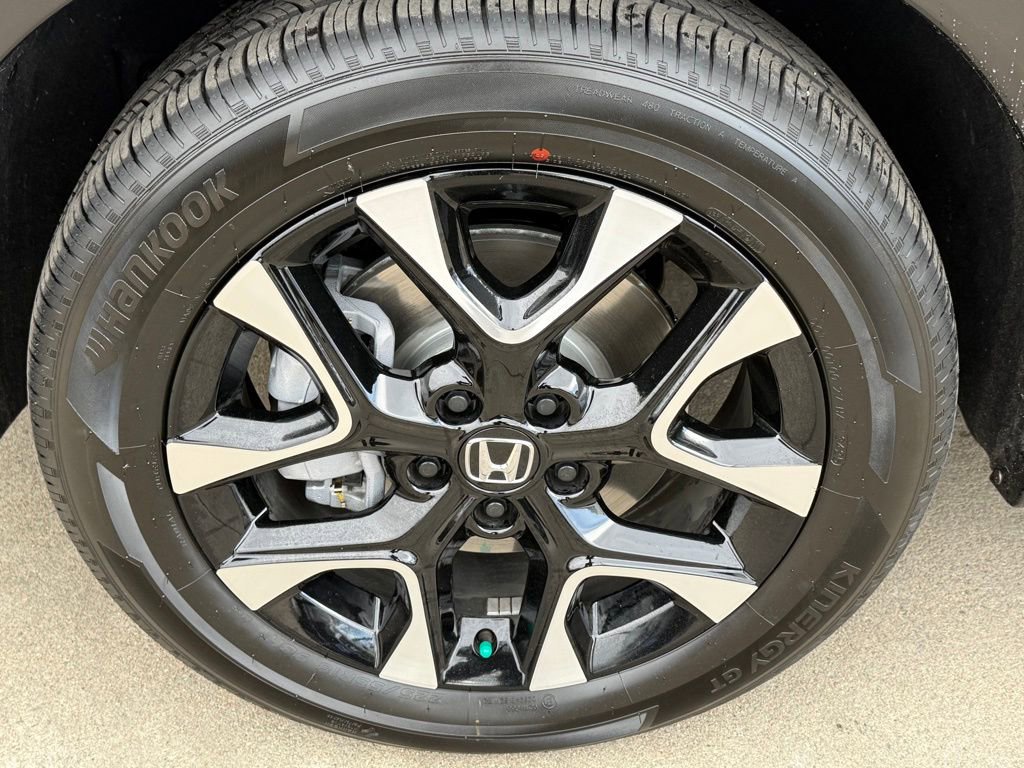 Certified 2026 Honda HR-V EX-L image 12