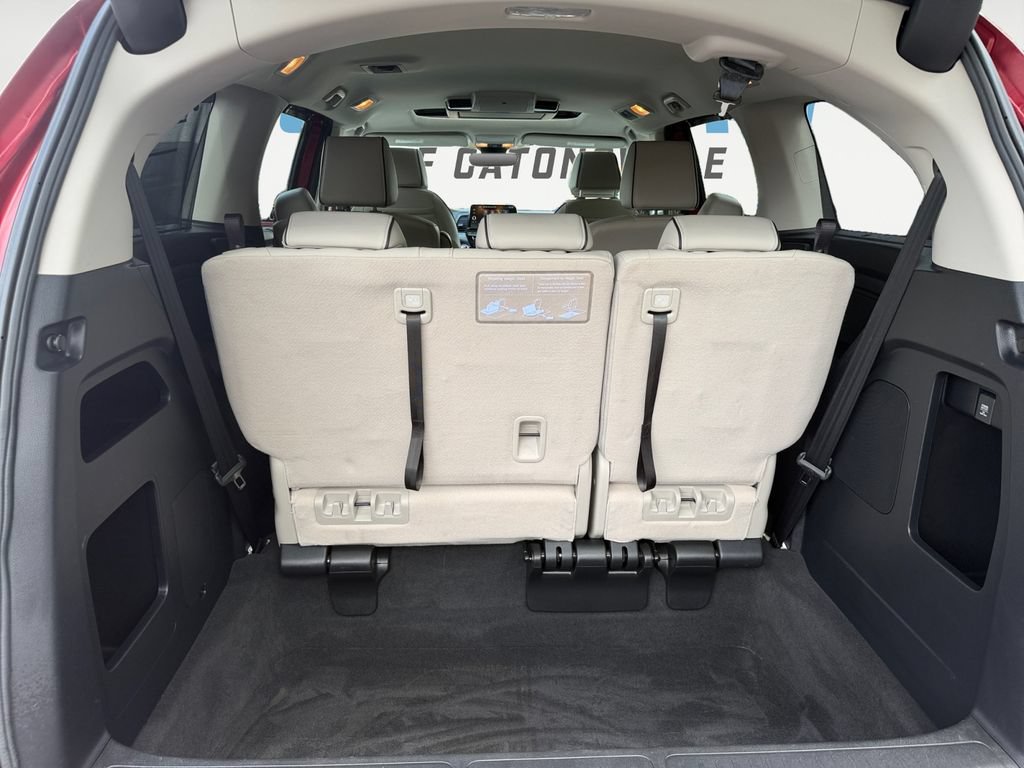 Used 2025 Honda Odyssey Touring image 19