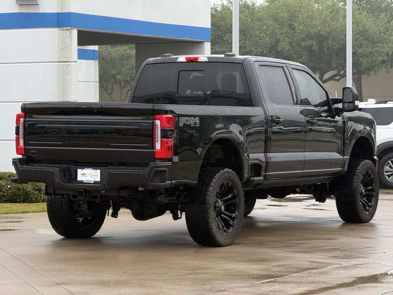 Used 2024 Ford F250 Platinum AWD/4WD image 4