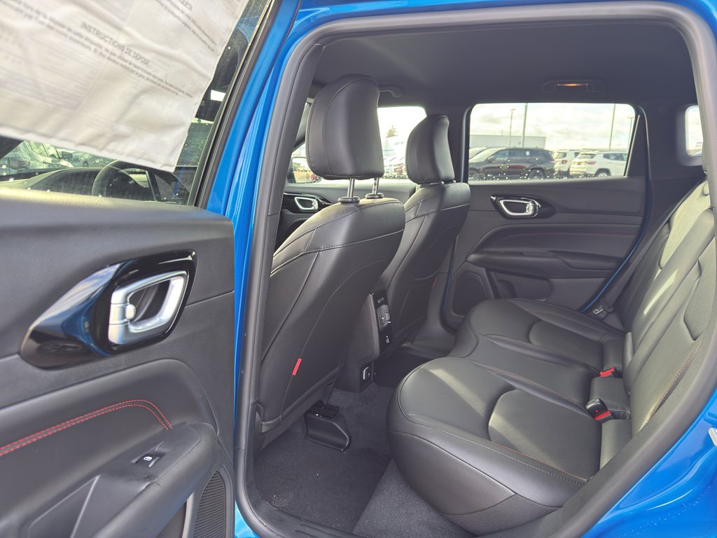 New 2025 Jeep Compass Trailhawk w/ Trailhawk Elite Group image 28