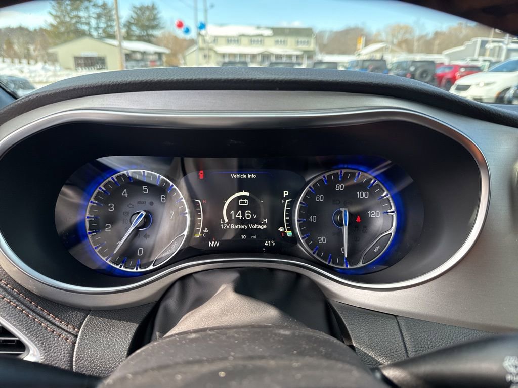 New 2026 Chrysler Pacifica Pinnacle AWD/4WD image 11