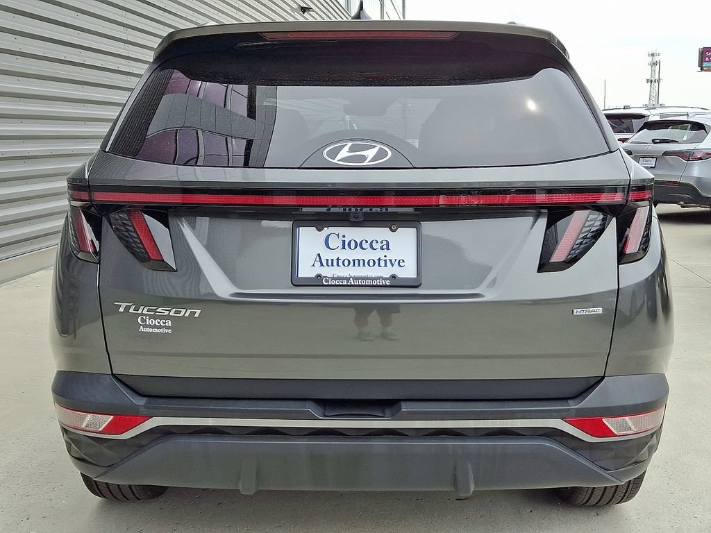 Used 2023 Hyundai Tucson SEL w/ Convenience Package AWD/4WD image 5
