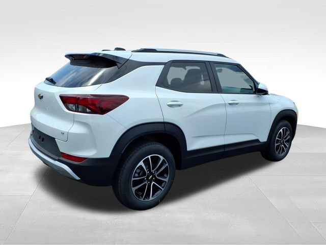 New 2026 Chevrolet TrailBlazer LT FWD image 3