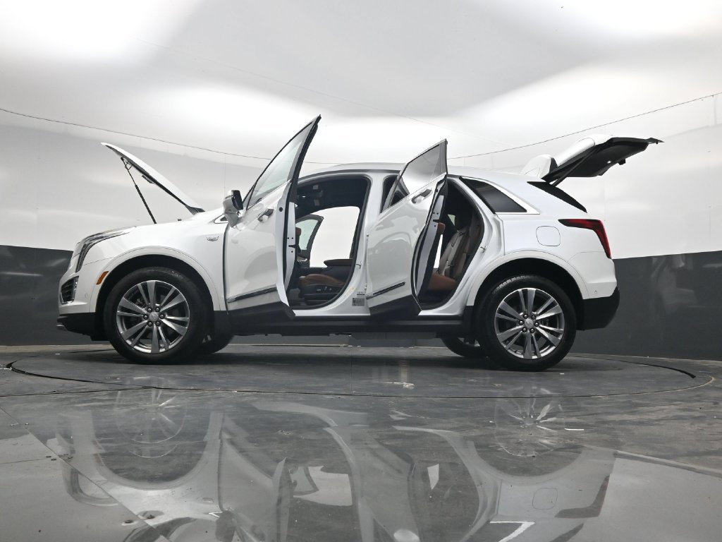 Used 2024 Cadillac XT5 Premium Luxury w/ Technology Package FWD image 41