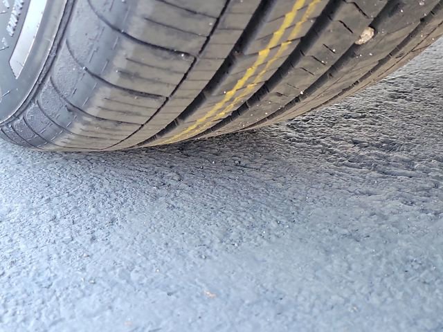 Certified 2025 Ford Explorer Platinum AWD/4WD image 31