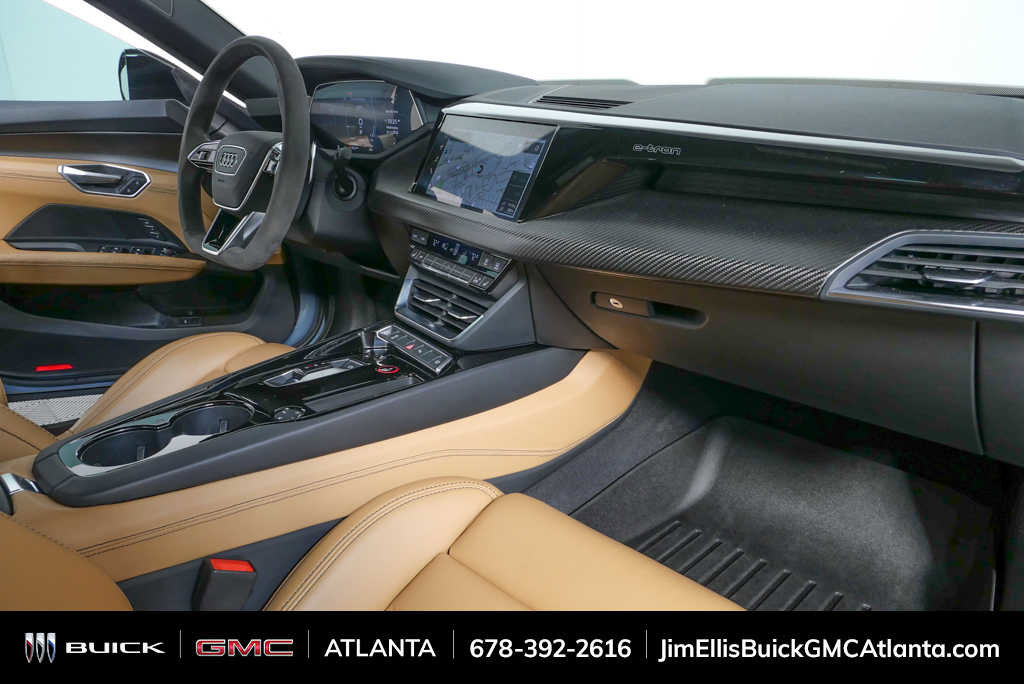 Used 2022 Audi e-tron GT Premium Plus image 19
