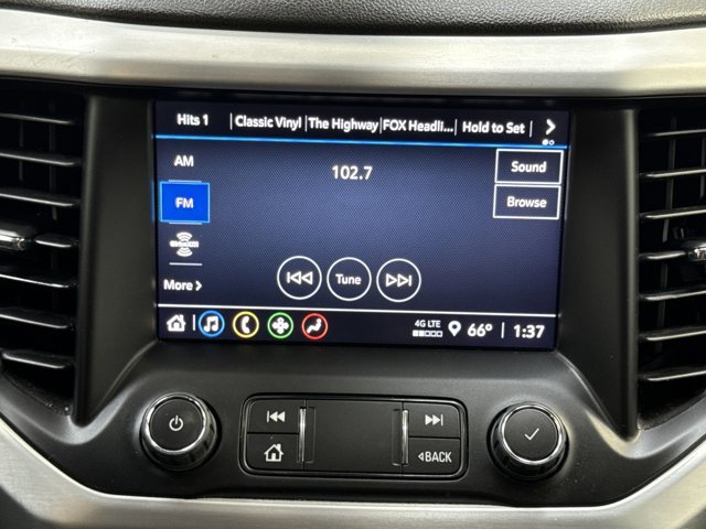 Used 2022 GMC Acadia SLE image 21