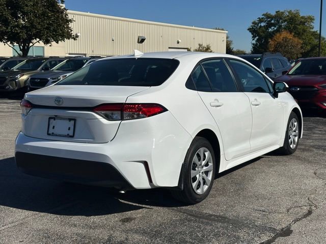 Used 2024 Toyota Corolla LE image 7