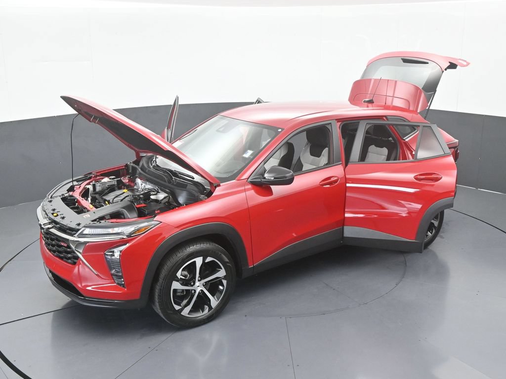 Used 2026 Chevrolet Trax RS FWD image 58
