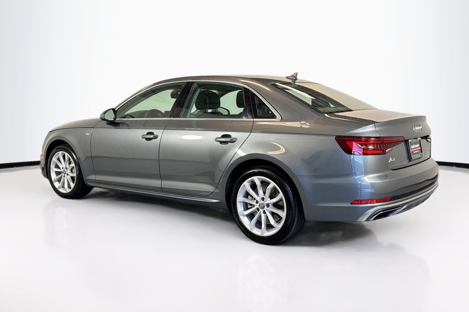 Used 2019 Audi A4 2.0T Premium w/ Convenience Package AWD/4WD image 7
