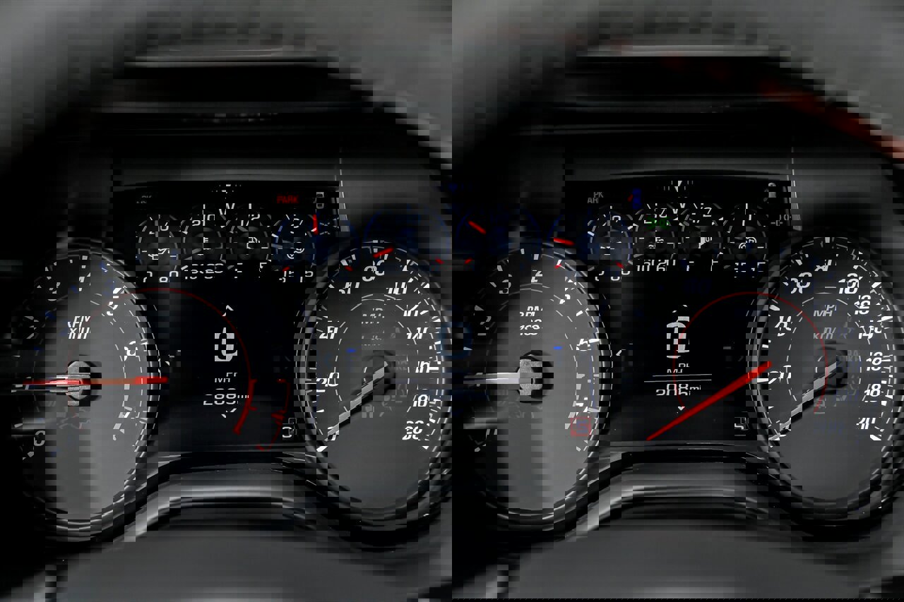 Used 2019 Chevrolet Camaro ZL1 image 28