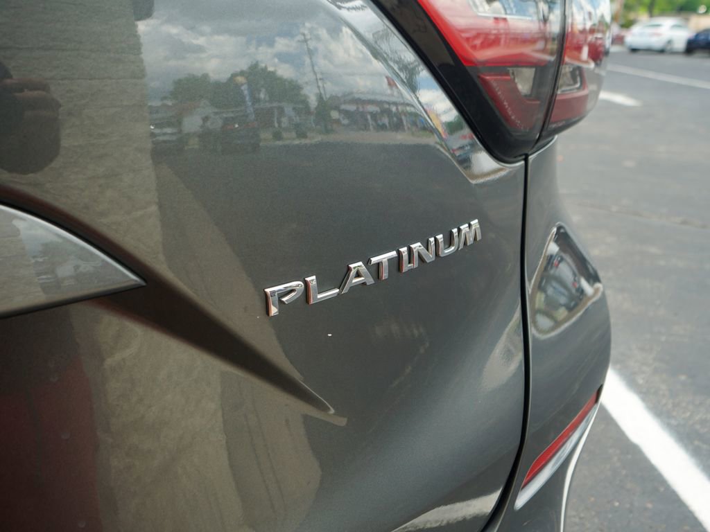 Used 2019 Nissan Murano Platinum w/ Cargo Package image 3