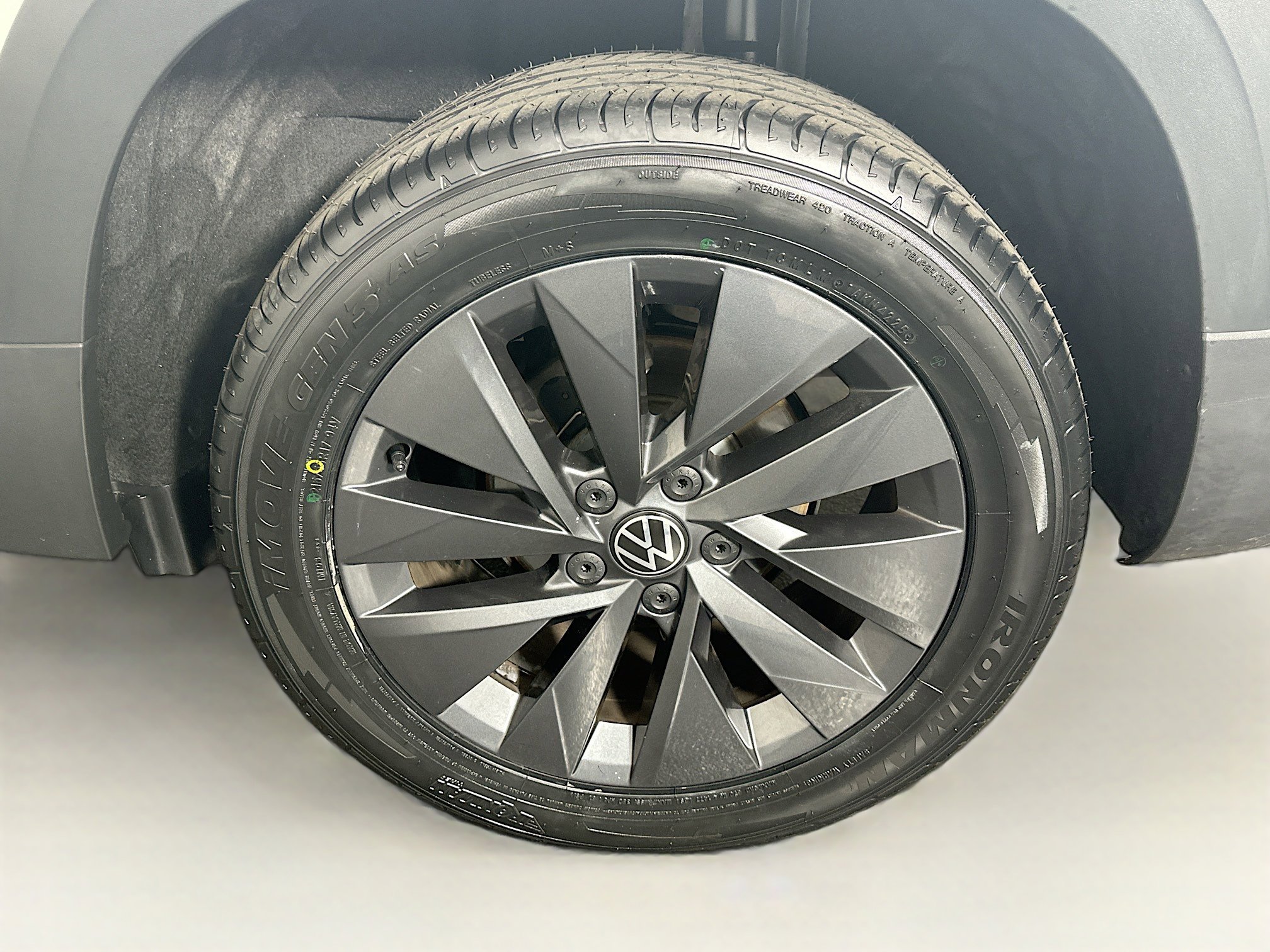 Used 2022 Volkswagen Taos S FWD image 11