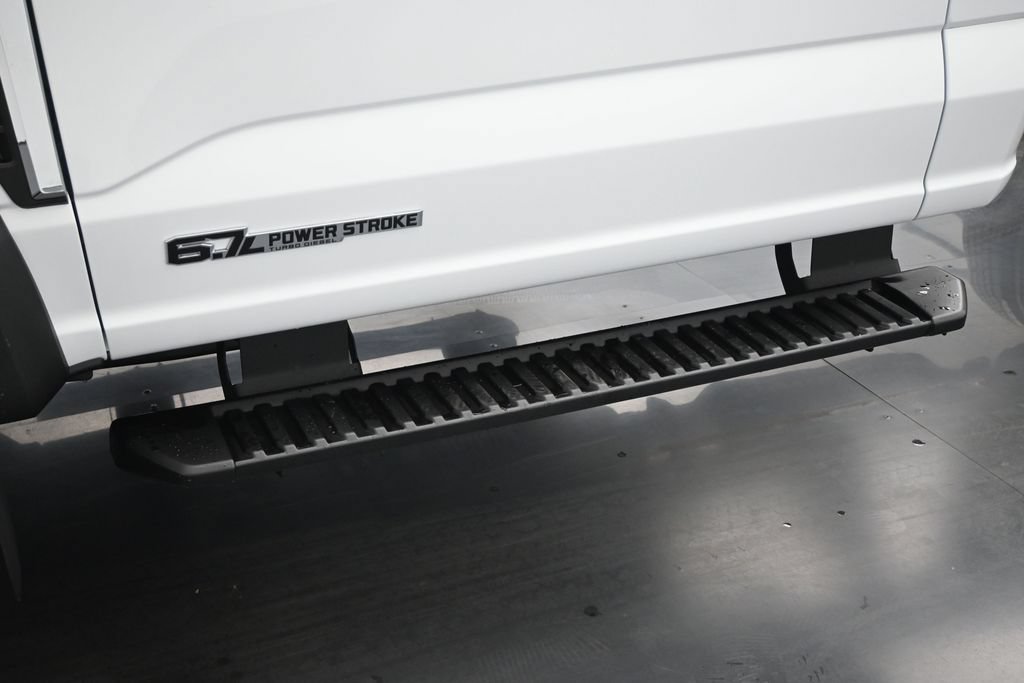 New 2026 Ford F450 XL w/ XL Chrome Package RWD image 16