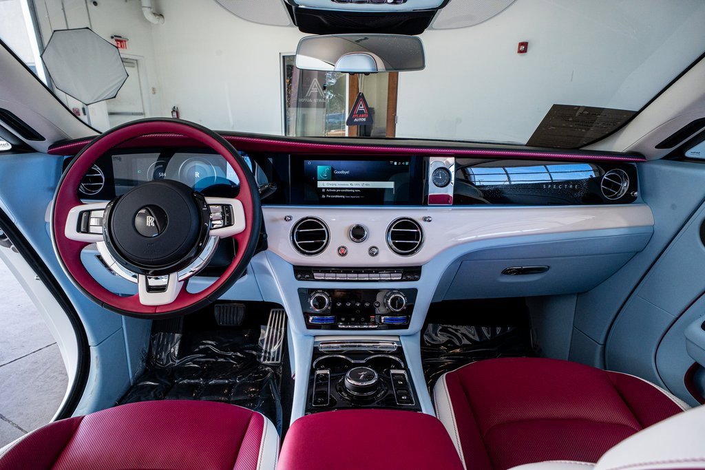 Used 2024 Rolls-Royce Spectre w/ Spectre Launch Package image 78