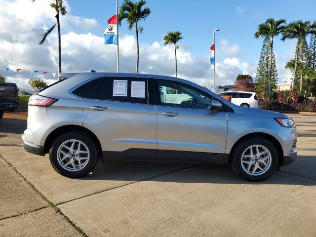 Used 2022 Ford Edge SEL image 3