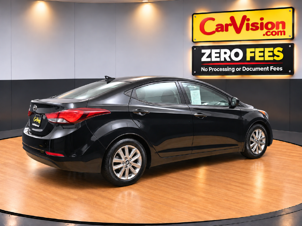 Used 2014 Hyundai Elantra SE w/ Option Group 02 FWD image 3