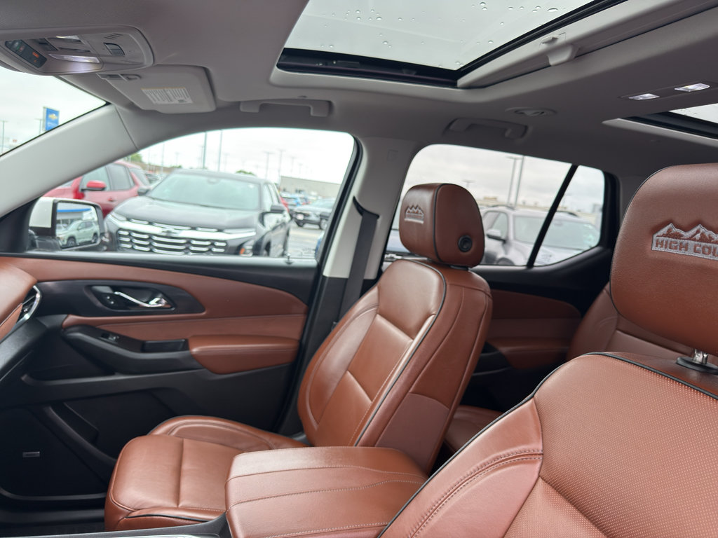 Certified 2019 Chevrolet Traverse High Country w/ LPO, Floor Liner Package AWD/4WD image 27