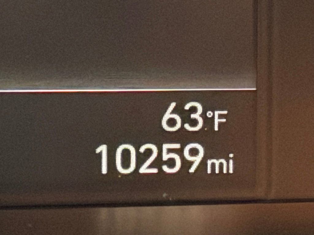 Used 2023 Hyundai Elantra SEL w/ Preferred Accessory Package image 19