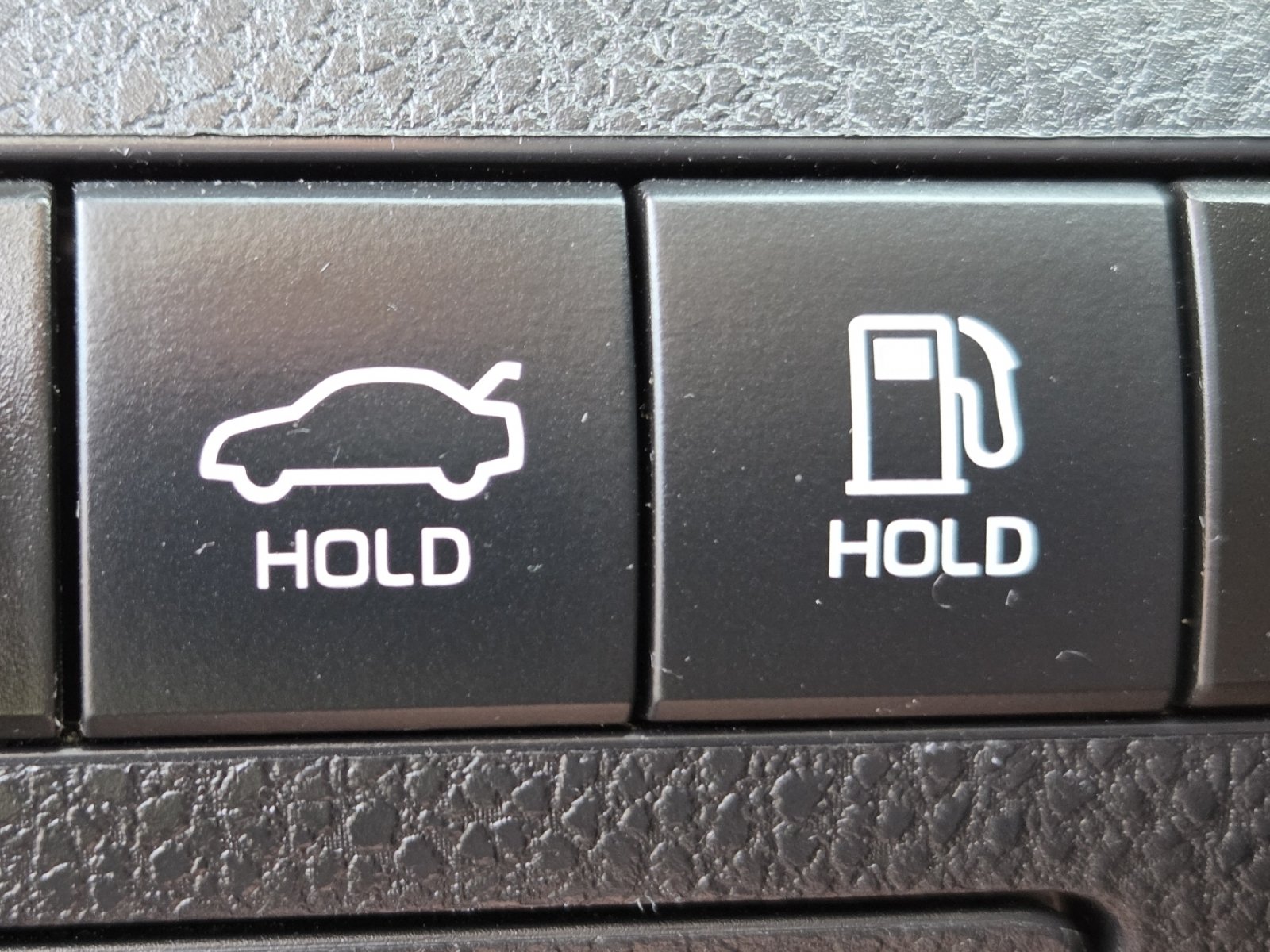 Used 2023 Toyota Camry SE FWD image 5