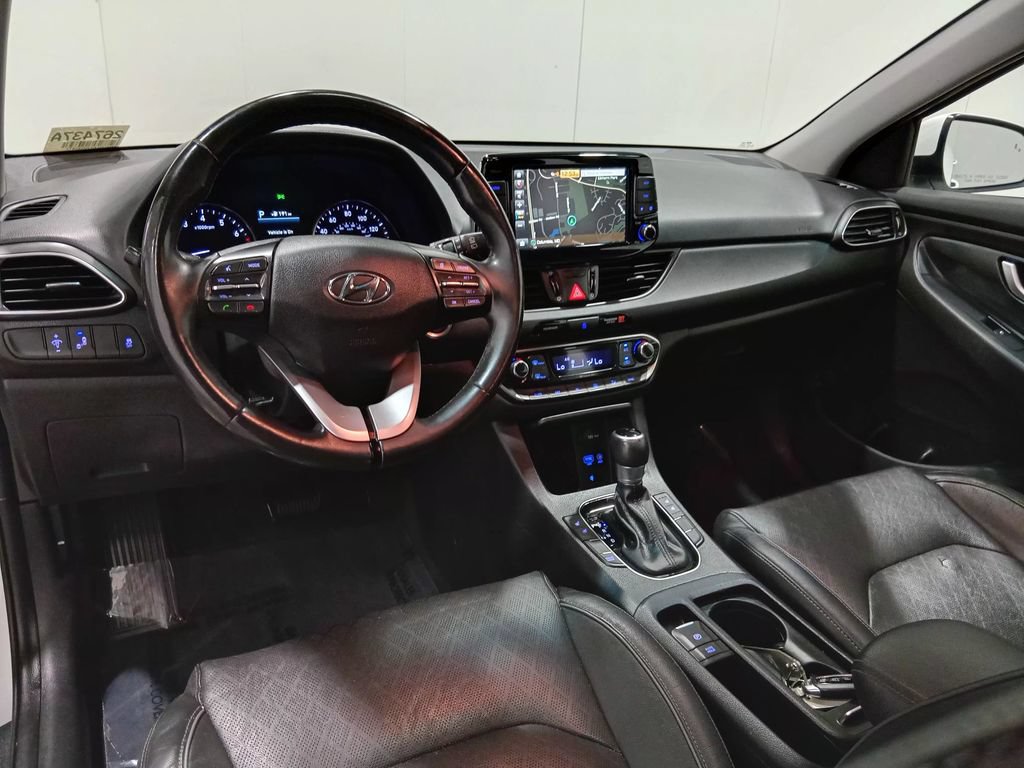 Used 2018 Hyundai Elantra GT w/ Tech Package 03 FWD image 14
