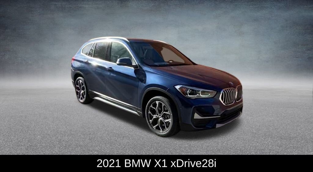 Used 2021 BMW X1 xDrive28i w/ Premium Package image 3
