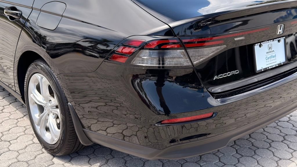 Certified 2023 Honda Accord LX image 16