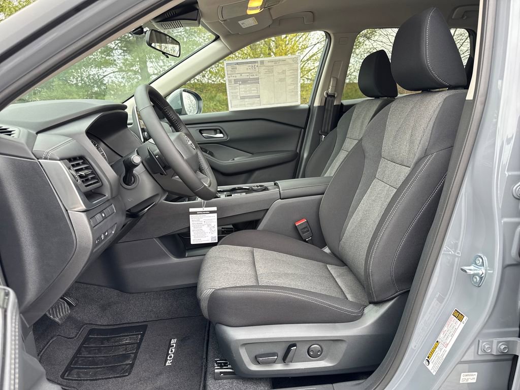 New 2026 Nissan Rogue SV w/ Cold Weather Package image 10
