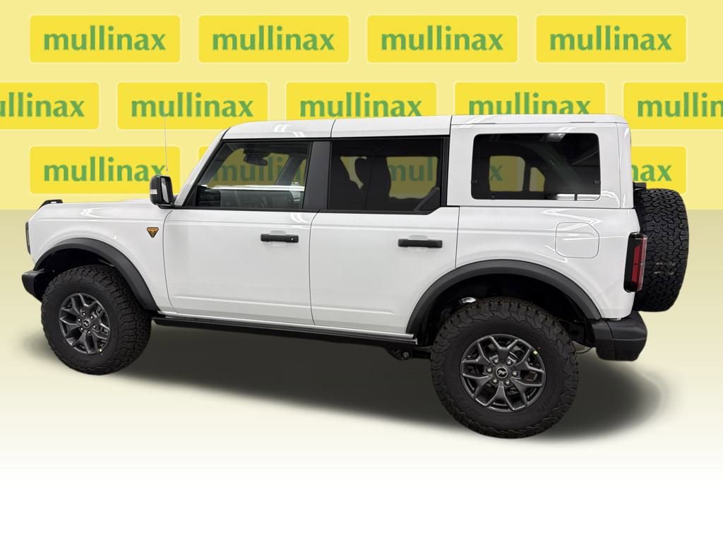 New 2025 Ford Bronco Badlands image 10