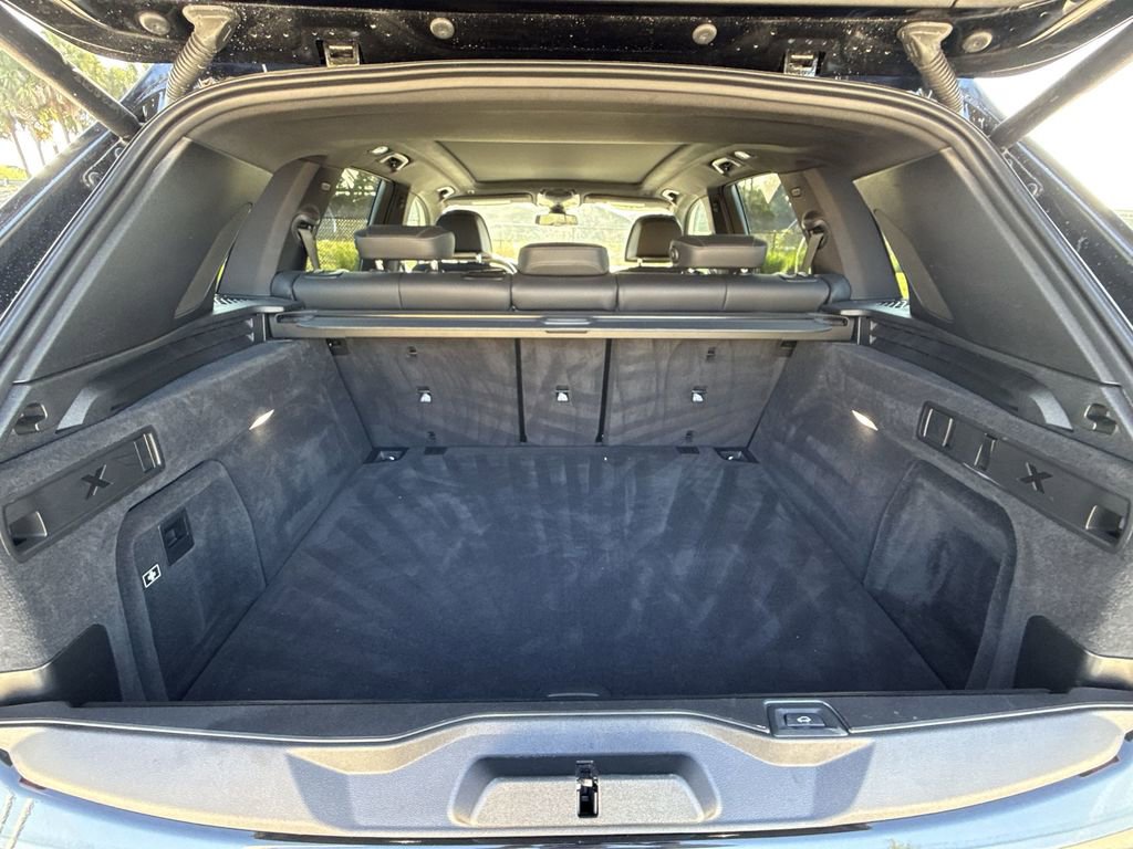 Used 2023 BMW X5 M50i w/ Climate Comfort Package AWD/4WD image 13