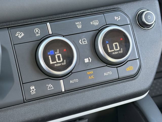Used 2024 Land Rover Defender 110 S AWD/4WD image 18