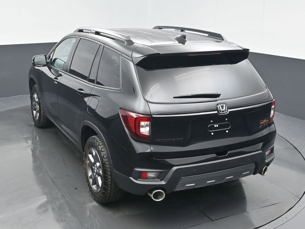 Used 2024 Honda Passport TrailSport image 18