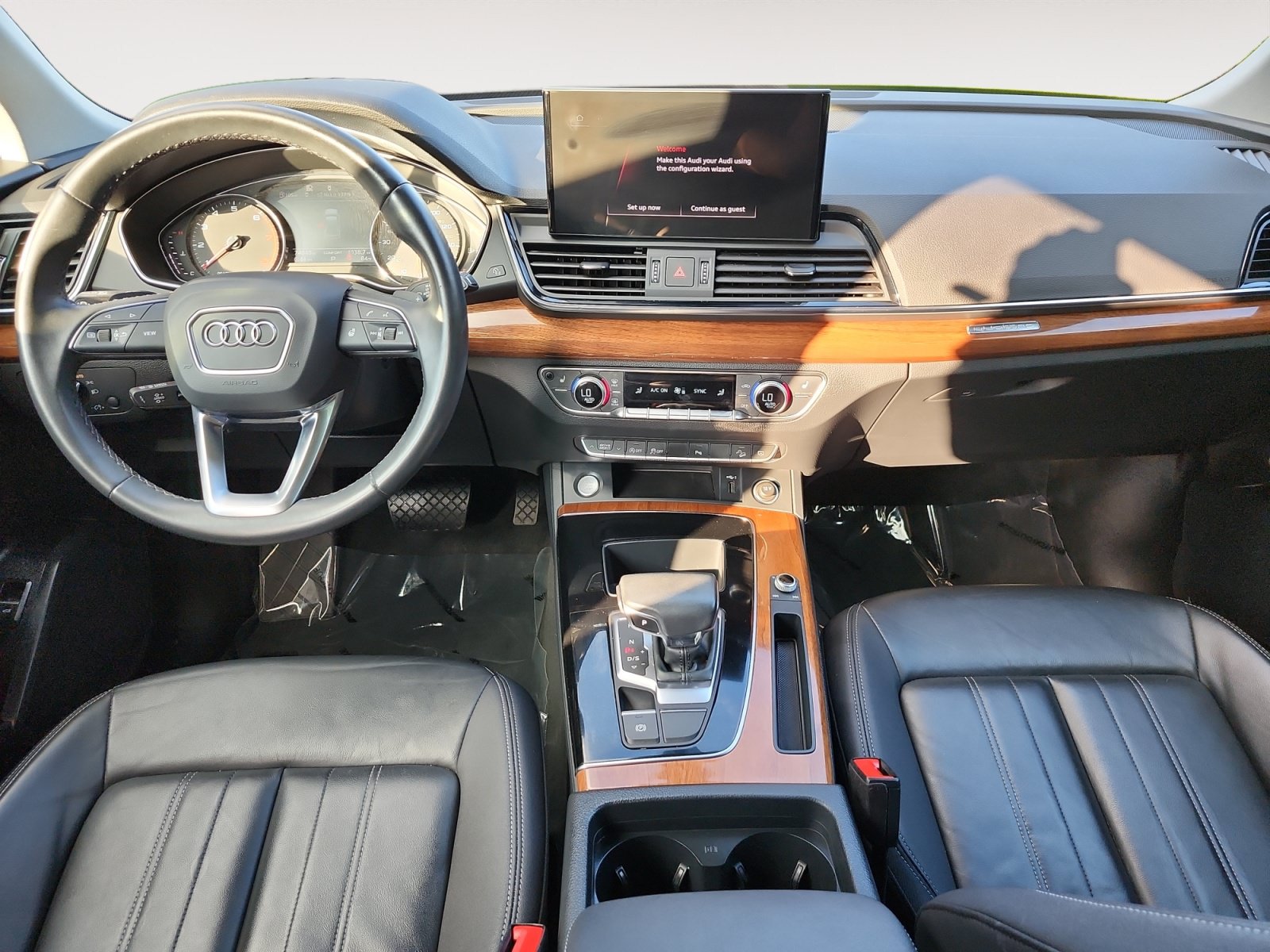 Used 2023 Audi Q5 2.0T Premium w/ Convenience Package AWD/4WD image 11