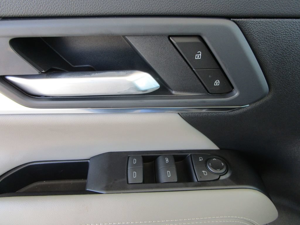 New 2027 GMC Terrain Elevation w/ Elevation Premium Package FWD image 25