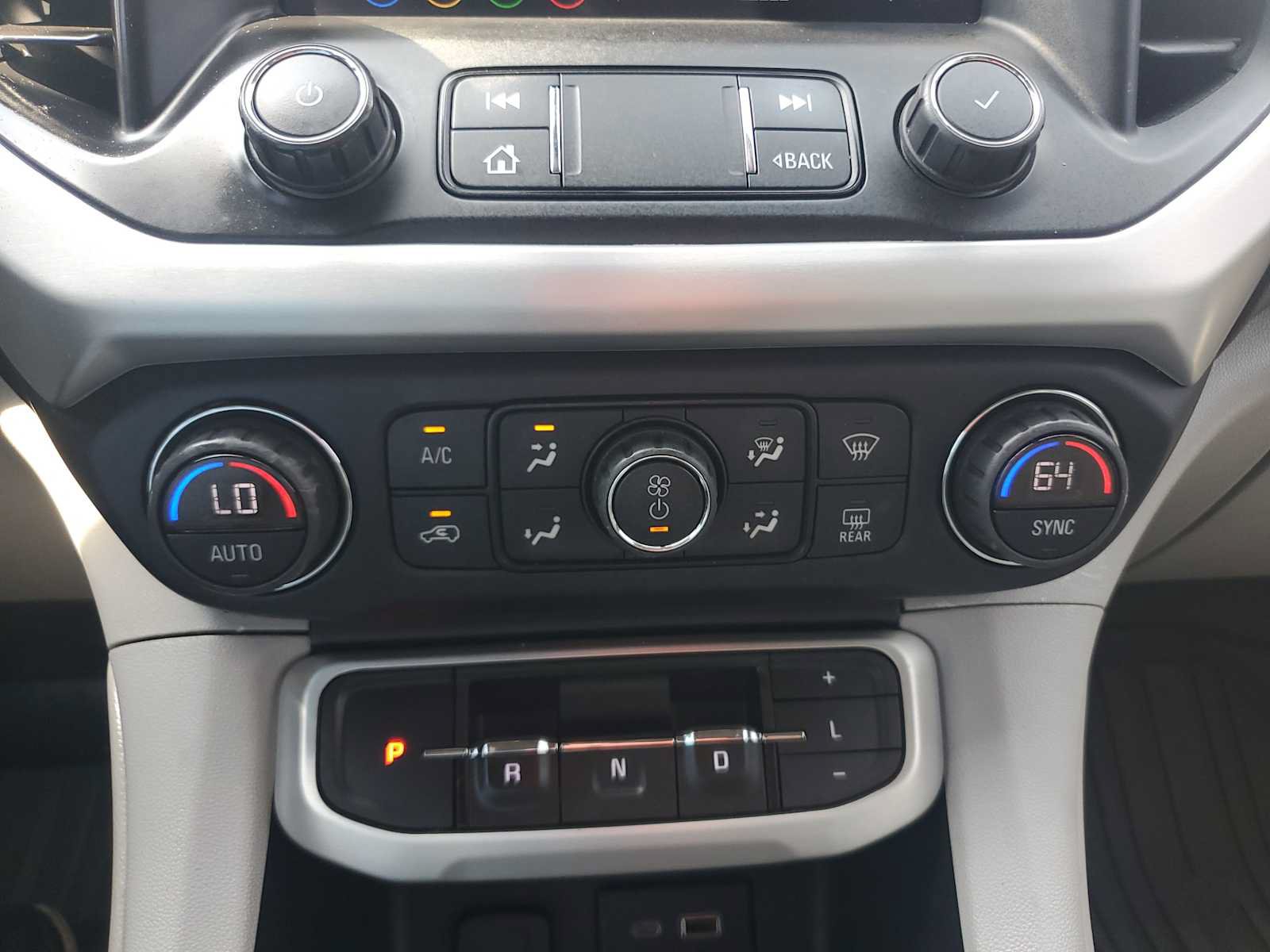 Used 2020 GMC Acadia SLE w/ Driver Convenience Package AWD/4WD image 25
