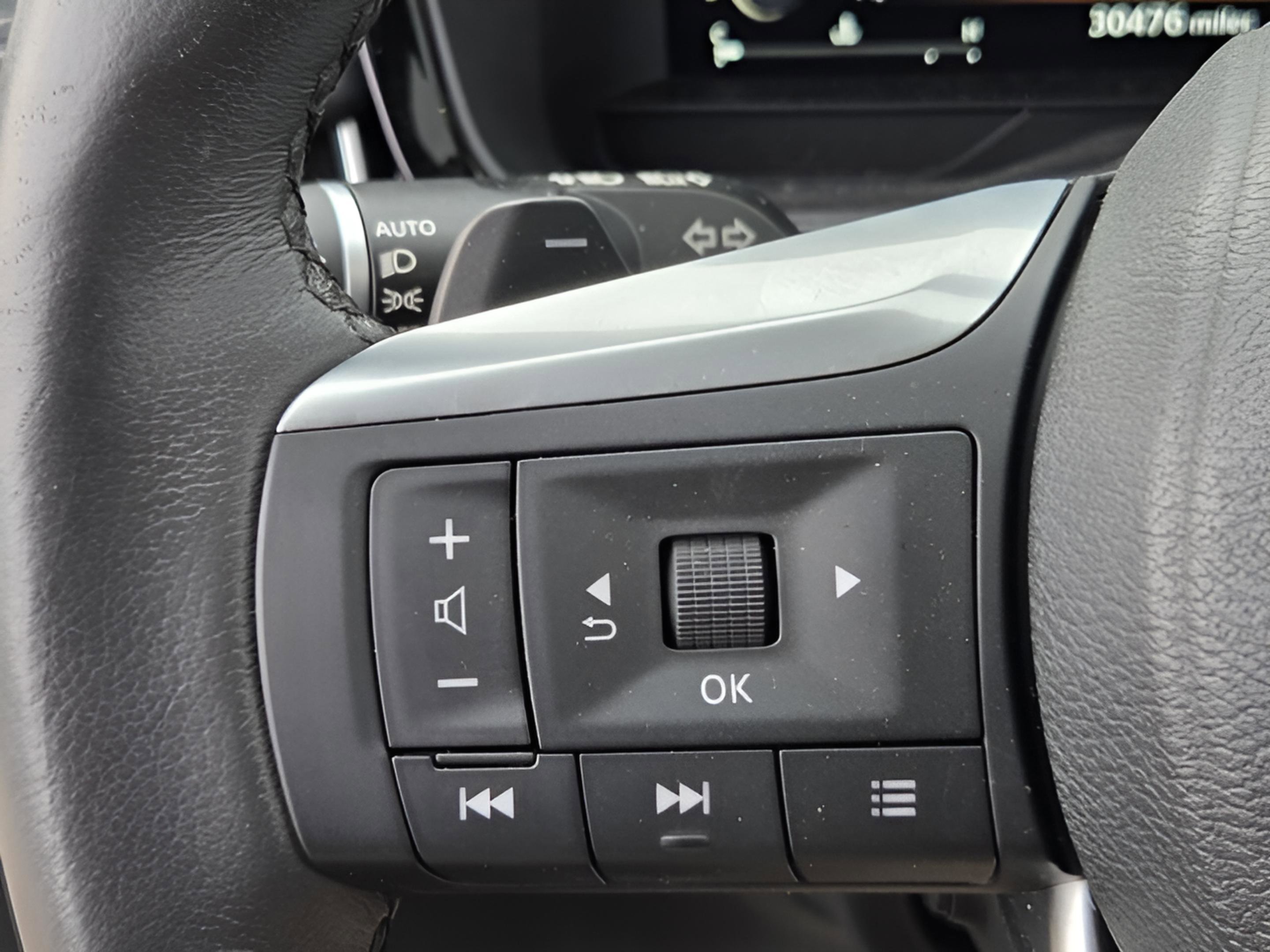 Used 2023 INFINITI QX60 Luxe w/ Vision Package image 23