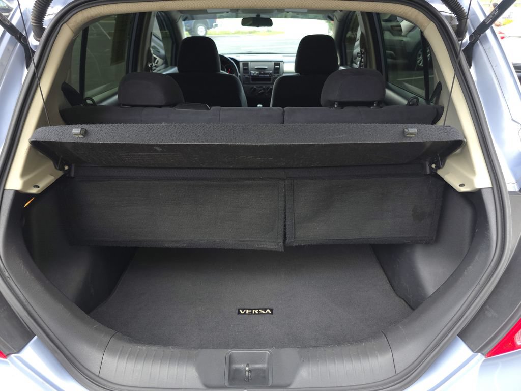 Used 2009 Nissan Versa 1.8 S FWD image 19