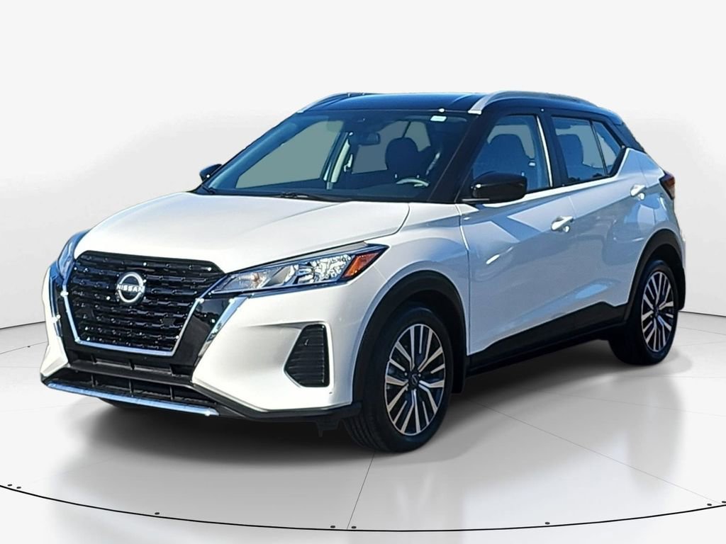 Used 2024 Nissan Kicks SV image 10