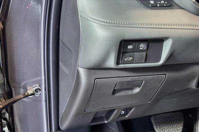 Used 2025 Toyota Highlander XSE AWD/4WD image 10
