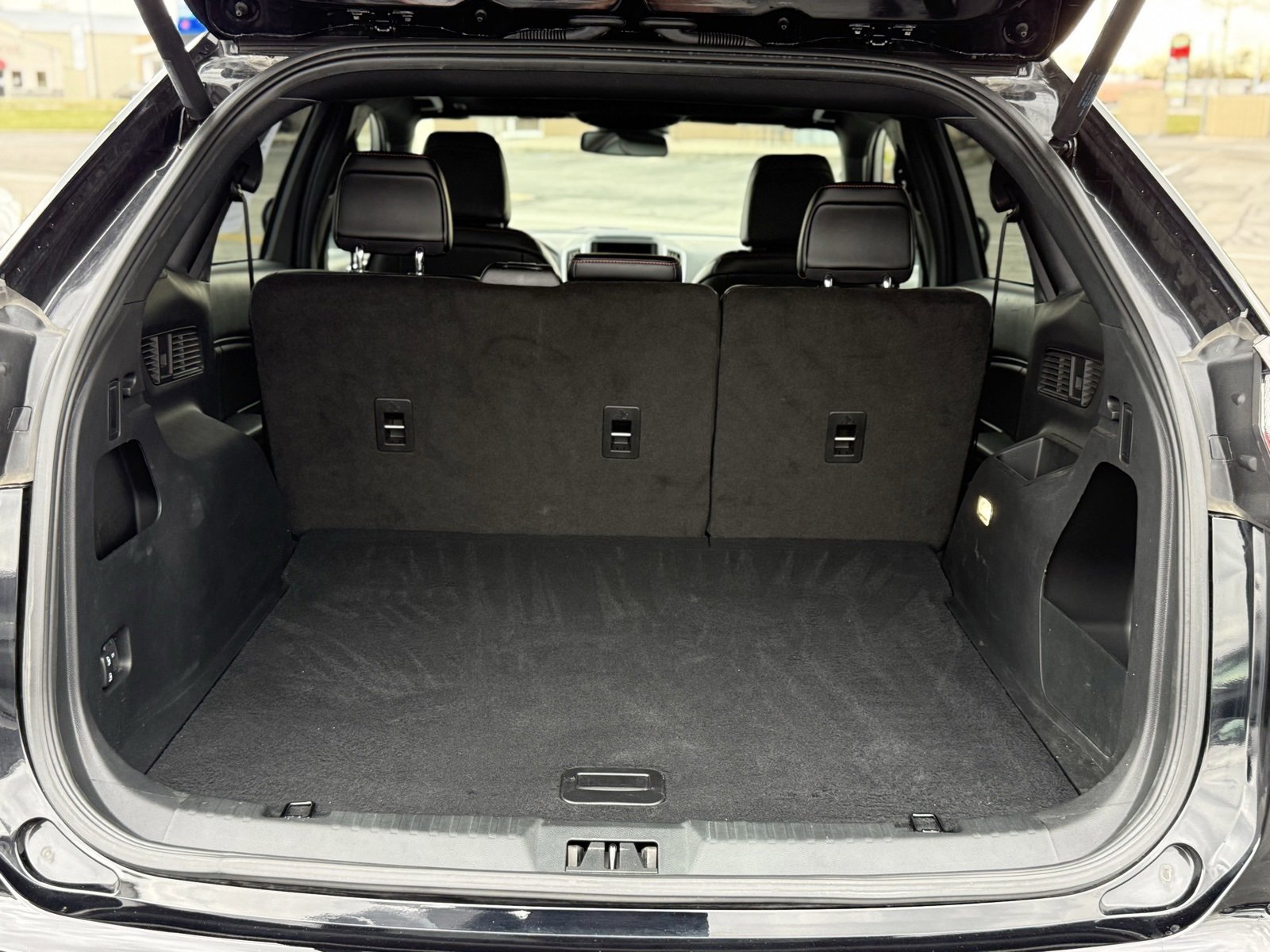 Used 2024 Ford Edge ST-Line image 32