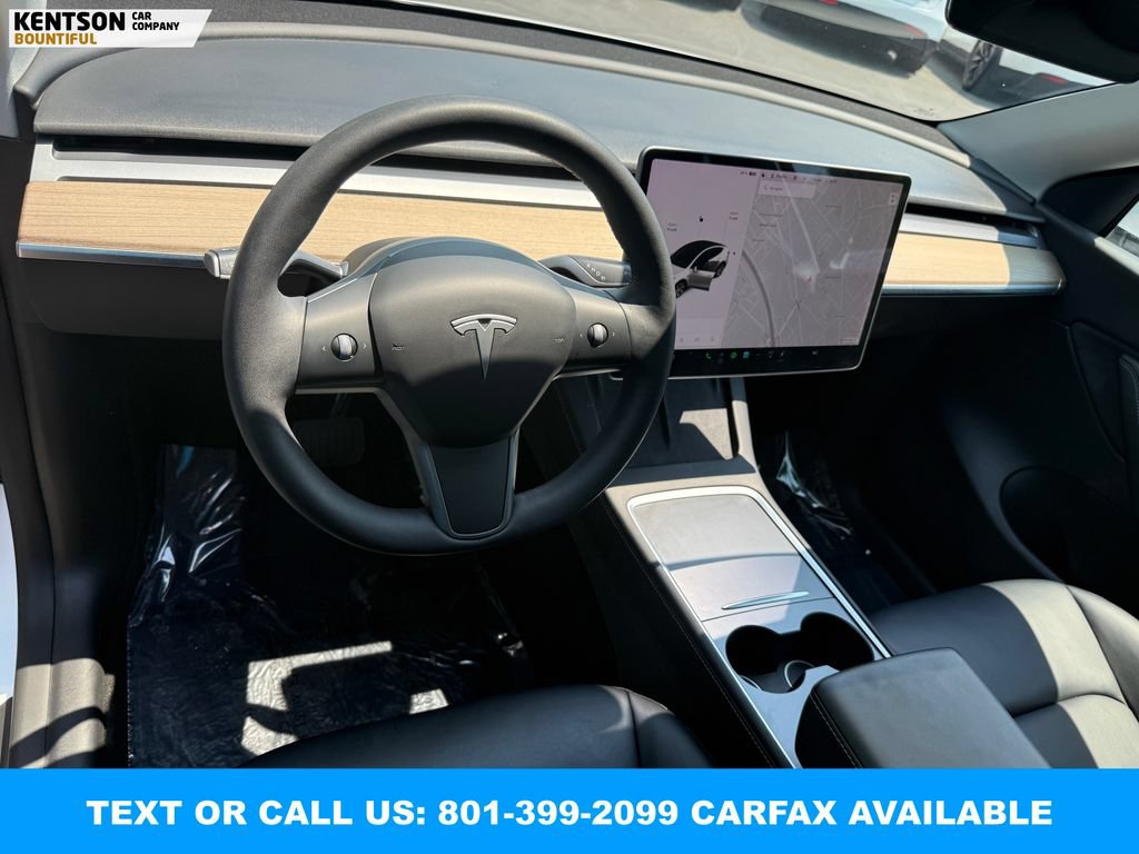 Used 2021 Tesla Model Y Long Range AWD/4WD image 23